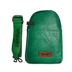 ☘️Wrangler Sling Crossbody☘️